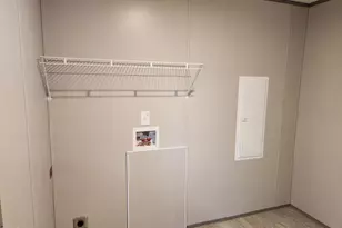 392 Monroe Ln, Erwin, NC 28339 - Photo 10