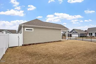 1721 Pinecliff Ct, Fuquay Varina, NC 27526 - Photo 30