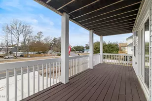 813 Driftwood Dr, Hampstead, NC 28443 - Photo 38