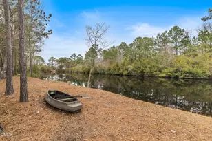 813 Driftwood Dr, Hampstead, NC 28443 - Photo 40