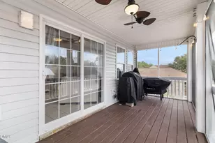 813 Driftwood Dr, Hampstead, NC 28443 - Photo 24