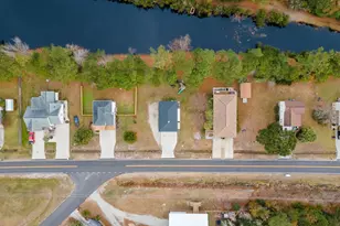 813 Driftwood Dr, Hampstead, NC 28443 - Photo 54