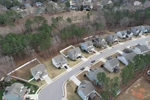 352 Hawkesburg Dr, Clayton, NC 27527 - Photo 12