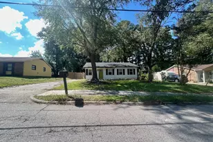 2720 Sanderford Rd, Raleigh, NC 27610 - Photo 2