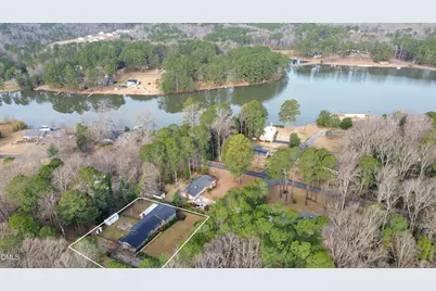 1104 Oldham Lake Road, Sanford, NC 27330 - Photo 2