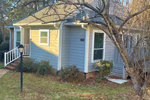 131 Clancy Cir, Cary, NC 27511 - Photo 2