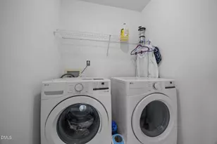 524 Texanna Way, Holly Springs, NC 27540 - Photo 18