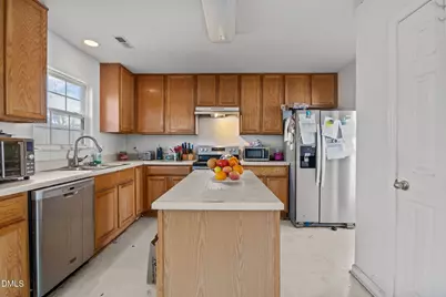 524 Texanna Way, Holly Springs, NC 27540 - Photo 30