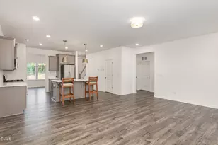 38 Silver Moon Ln, Clayton, NC 27527 - Photo 2