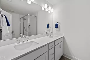 5713 Parker Pnes Ct, Raleigh, NC 27609 - Photo 16