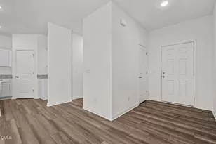 167 Bedstone Wy, Clayton, NC 27520 - Photo 4