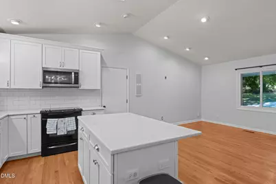 108 Oaklake Court, Fuquay Varina, NC 27526 - Photo 10