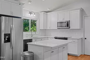 108 Oaklake Ct, Fuquay Varina, NC 27526 - Photo 8