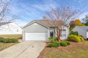228 N Weststone Blvd, Fuquay-Varina, NC 27526 - Photo 8