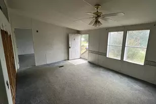 240 Autumn Dr, Roxboro, NC 27574 - Photo 8