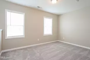 305 Chamberlain Dr, Clayton, NC 27527 - Photo 10