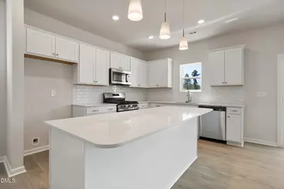8 Lotus Bend Way, Youngsville, NC 27596 - Photo 2