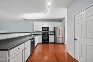 208 Pilot Ct, Knightdale, NC 27545 - Photo 8