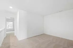 170 Point Comfort Ln, Cary, NC 27519 - Photo 22