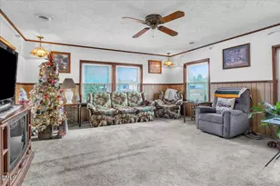 113 Pine Tree Rd, Lumberton, NC 28360 - Photo 4