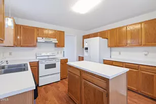 5804 Edgebury Rd, Raleigh, NC 27613 - Photo 20