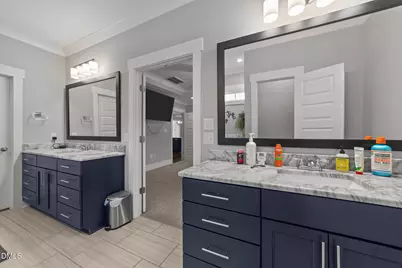 180 Elvenia Circle, Benson, NC 27504 - Photo 14