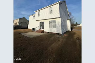 1425 Thoroughbred Trail, Parkton, NC 28371 - Photo 4