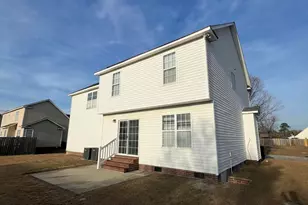 1425 Thoroughbred Trail, Parkton, NC 28371 - Photo 4