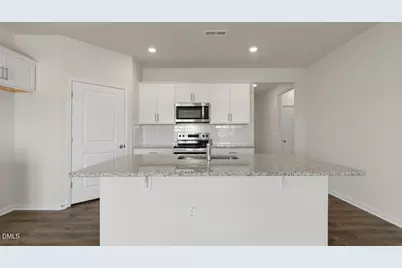 396 Rusling Leaf Drive, Fuquay Varina, NC 27526 - Photo 6