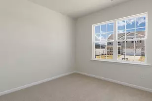 396 Rusling Leaf Dr, Fuquay Varina, NC 27526 - Photo 16