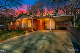 430 W 9th St, Siler City, NC 27344 - Photo 26