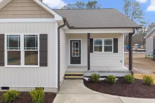 922 Micro Rd W, Selma, NC 27576 - Photo 4