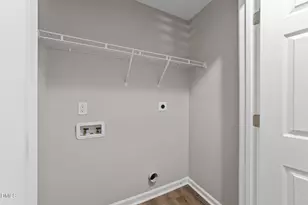 406 E Waddell St, Selma, NC 27576 - Photo 10