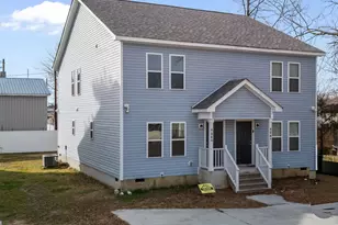 406 E Waddell St, Selma, NC 27576 - Photo 2