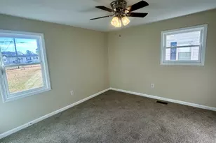 403 S Market St, Benson, NC 27504 - Photo 10