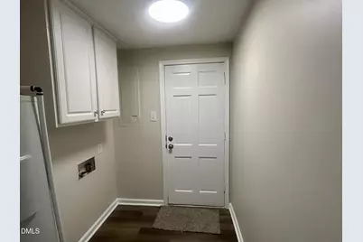 403 S Market Street, Benson, NC 27504 - Photo 8