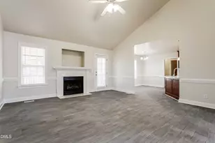 47 Billet Ct, Benson, NC 27504 - Photo 2