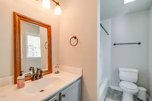 135 Maywood Ave, Raleigh, NC 27603 - Photo 16