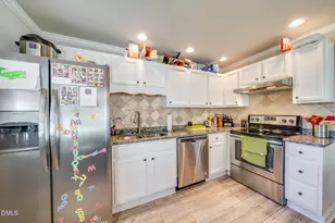 135 Maywood Ave, Raleigh, NC 27603 - Photo 8