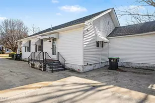 406 S 16th St, Erwin, NC 28339 - Photo 36