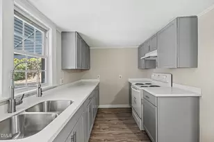 406 S 16th St, Erwin, NC 28339 - Photo 16