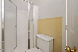 2870 Wycliff Rd, Raleigh, NC 27607 - Photo 22