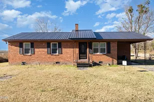 170 Flowers Rd, Mount Olive, NC 28365 - Photo 2