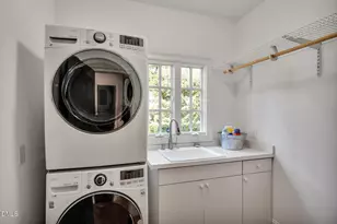 53516 Bickett Dr, Chapel Hill, NC 27517 - Photo 28