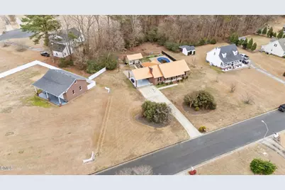 1055 Kelly Drive, Nashville, NC 27856 - Photo 16