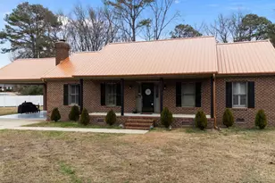 1055 Kelly Dr, Nashville, NC 27856 - Photo 6