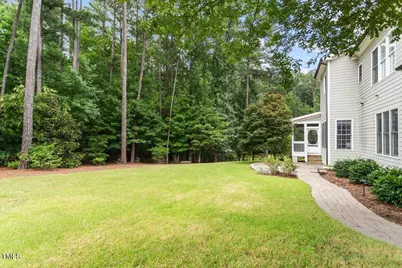 105 Jessfield Place, Cary, NC 27519 - Photo 4