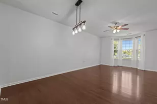 2027 Hayes Ln, Holly Springs, NC 27540 - Photo 10