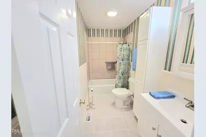 107 Oak Park Drive, Benson, NC 27504 - Photo 38