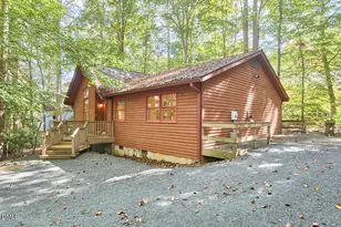 112 Creekview Cir, Carrboro, NC 27510 - Photo 4